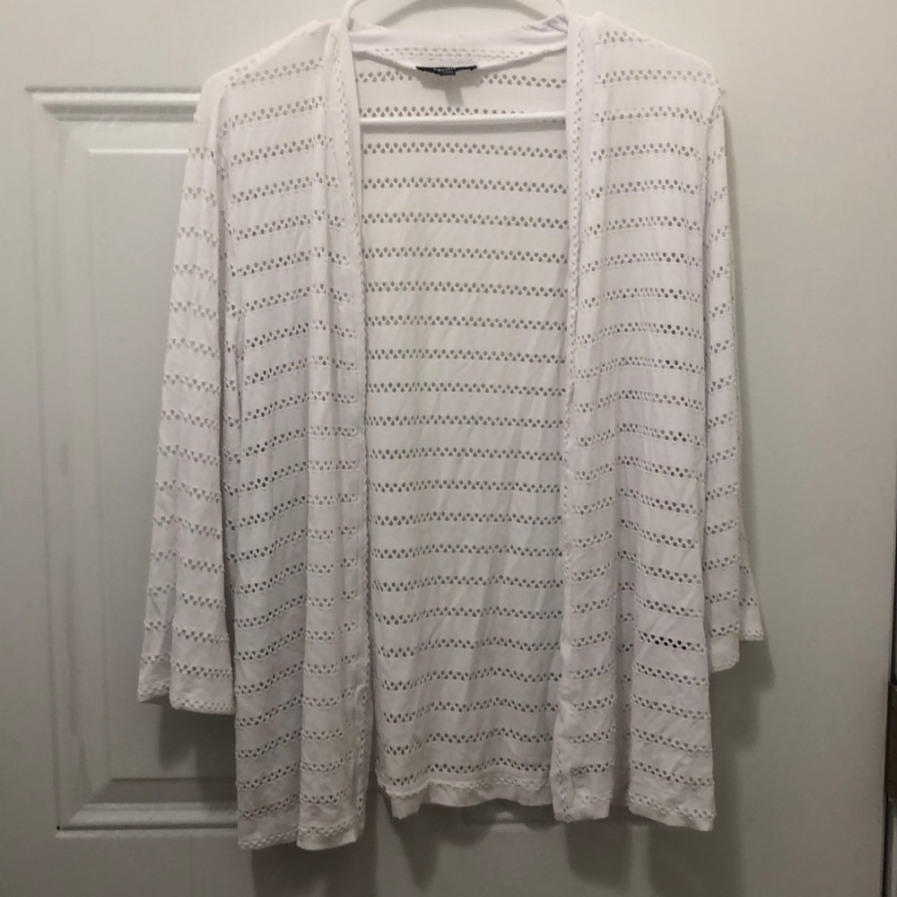 Premise White mid sleeve cardigan